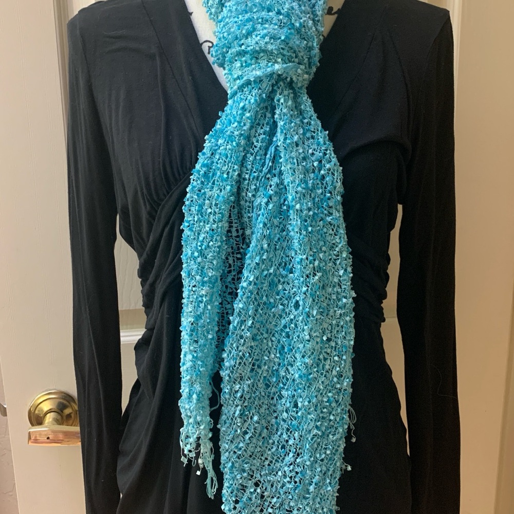 Cheppu Turquoise Textured Scarf - Picture 4 of 8